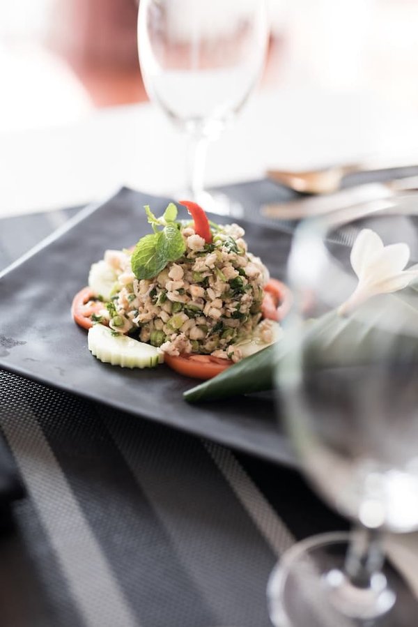 Quelles sont les meilleures approches pour gérer le changement organisationnel dans les fusions d'entreprises ?